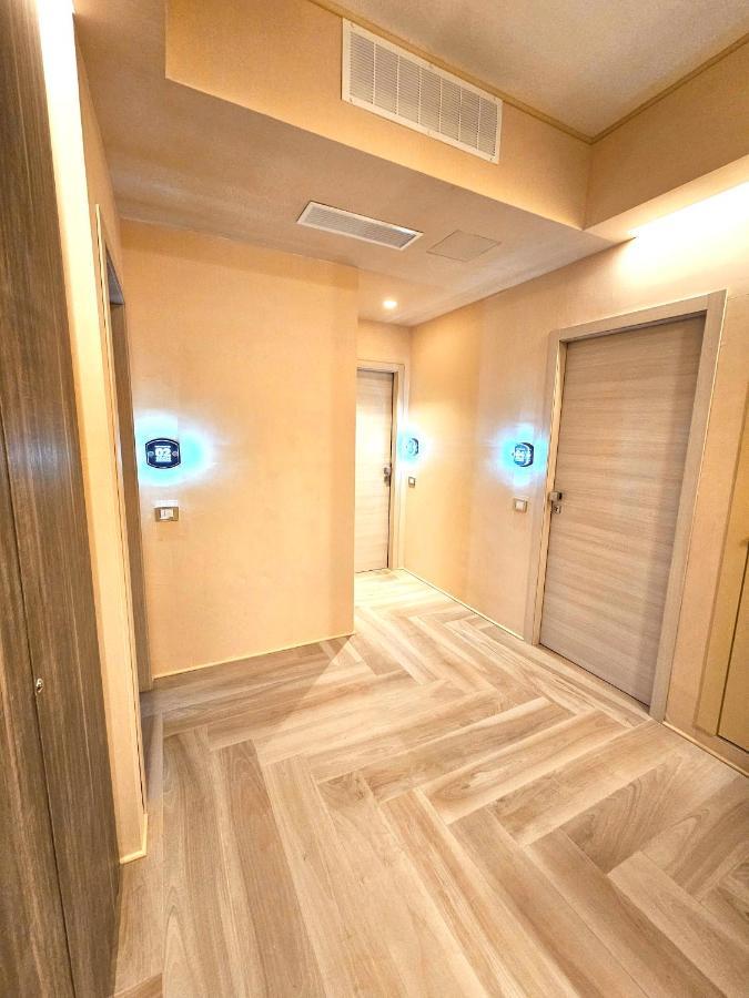 Trilogy Prestige - Central Premium Suites Lecce Exterior foto